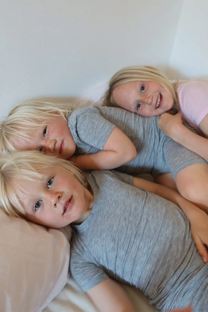 My Mini Tee + Short Set in Heather Grey - Image 8